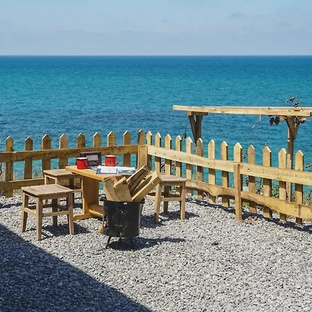 Kamp alanı Darni Karavan