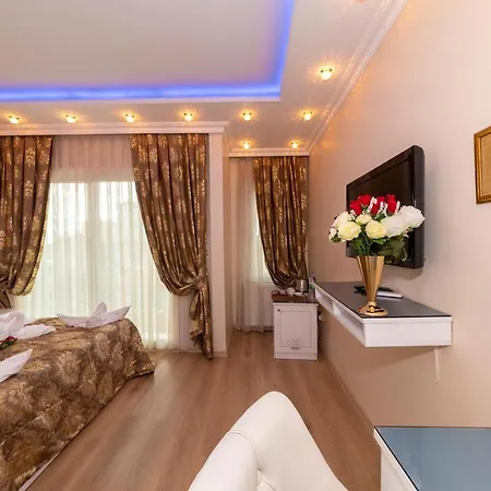 Hotel Charm 3*