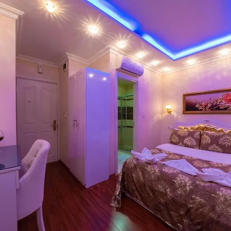 Hotel Charm 3*