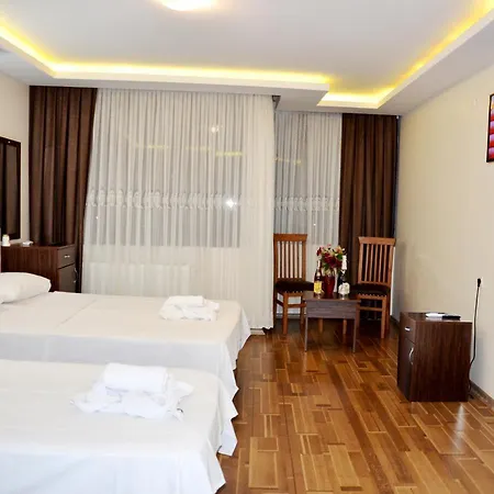 Otel Grand 3*