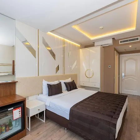 Hotel The Byzantium & Spa 4*