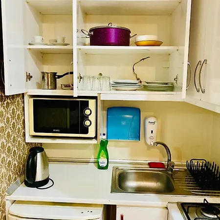 מלון דירות White Beyaz Suites 2*