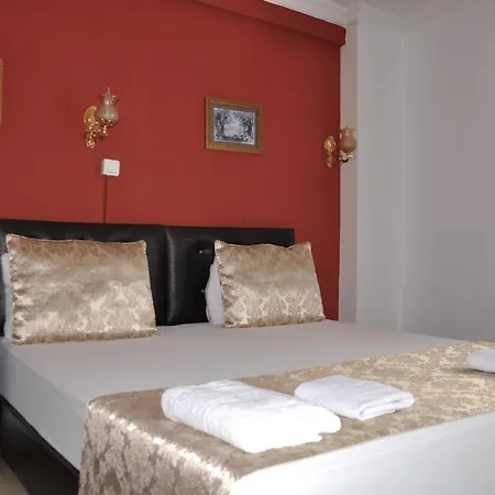Отель Magnificent 3*