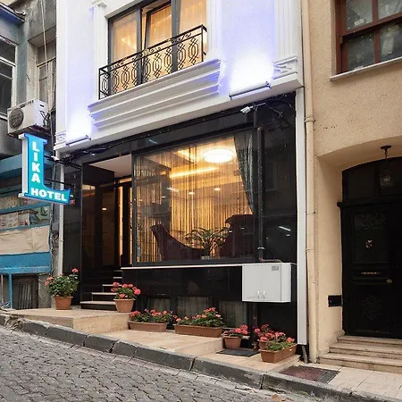 Lika Hotel 2*