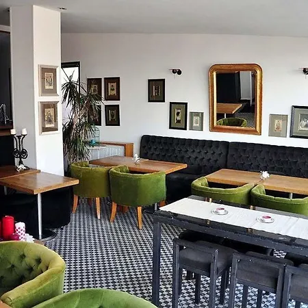 Nomade Hotel
