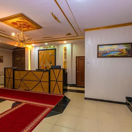 Hotel Golden Flower 2*