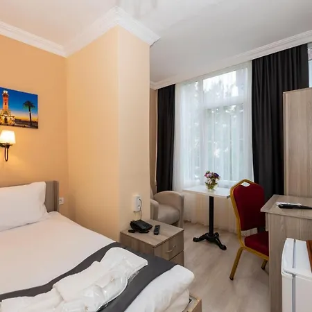 Golden Flower Hotel