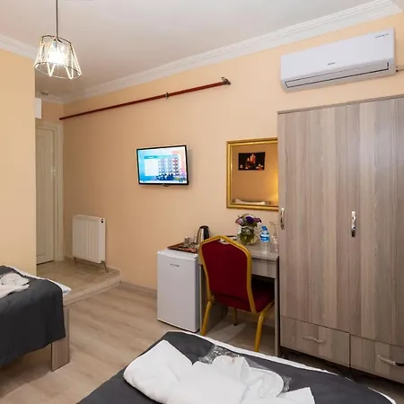 Golden Flower Hotel