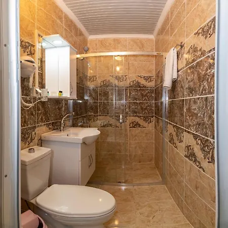 Golden Flower Hotel