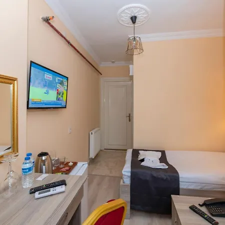 Hotel Golden Flower