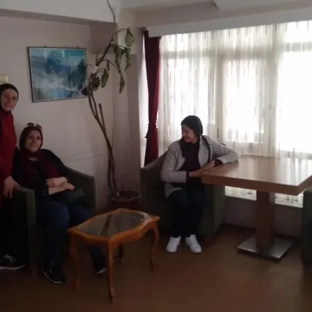 Otel şirin