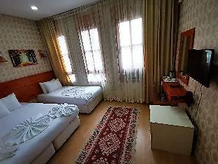 Aparthotel Otantik 5*