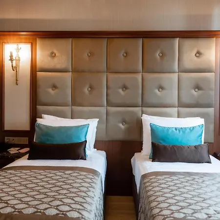 Hotel The Pera Hill 4*