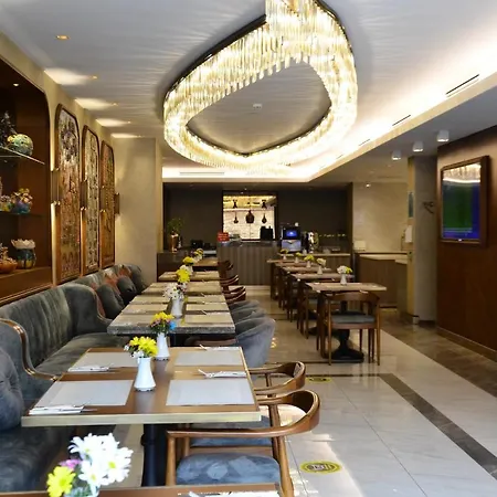 Asur Hotel 3*