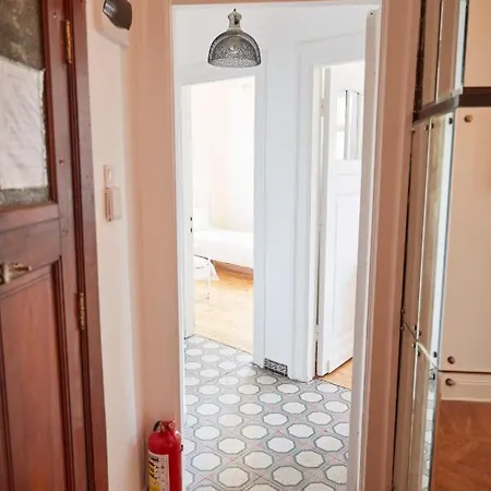 Great View Of Taksim Square, Luxury Furnished On Main Street Of Taksim, Partial Sea View Istanbul