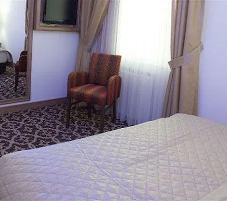 Отель The 4*