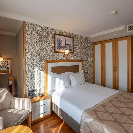 Nova Plaza Taksim Square 4* Istanbulská provincie