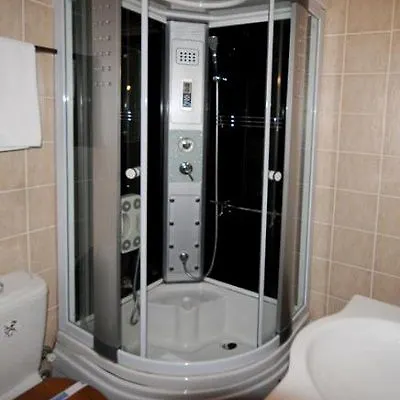 Megara Palace - Old City Hotel 3*