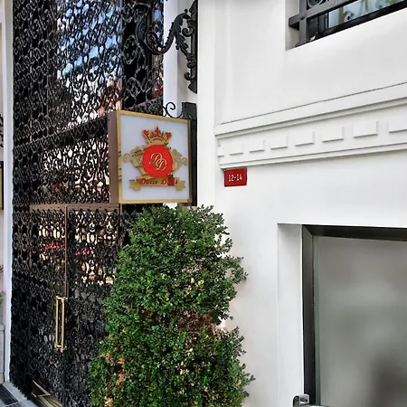 Hotell Dosso Dossi Old 4*