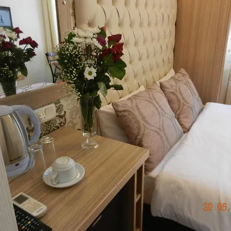 Burak Aparthotel