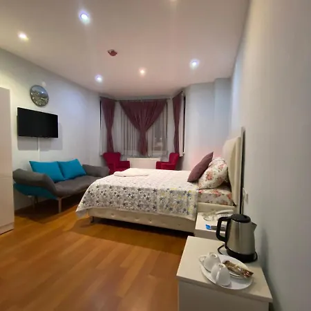 Hotel Mymoon 3*