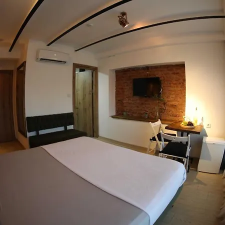 Fanus Karakoey Istanbul