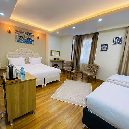 Palmera Old Hotel 2*
