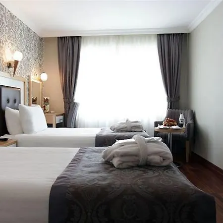 Nova Plaza Taksim Square 4* Istanbulská provincie