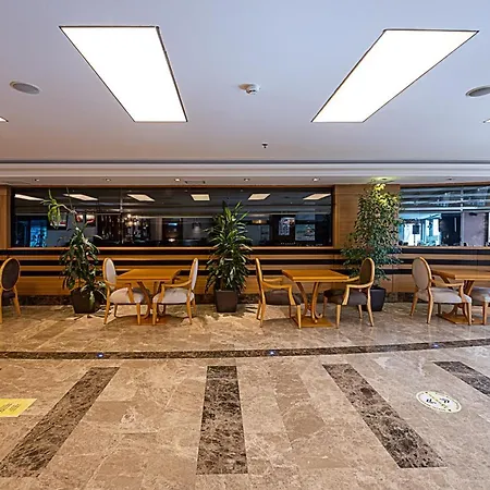 Dream Hill Business Deluxe Asia Hotel