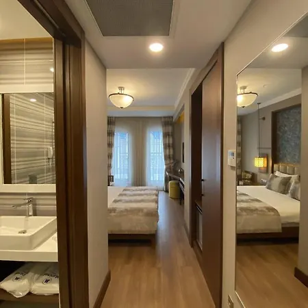 Hotel Manesol Boutique Galata