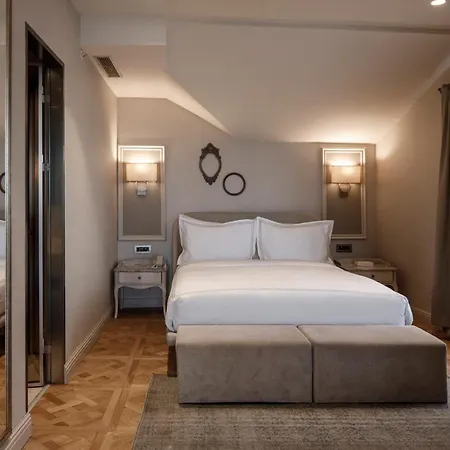 Lazzoni Отель 5*