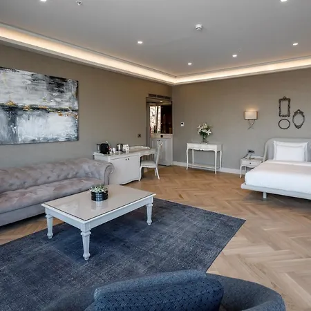 Lazzoni Отель