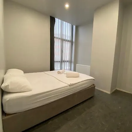 Apartment Kent