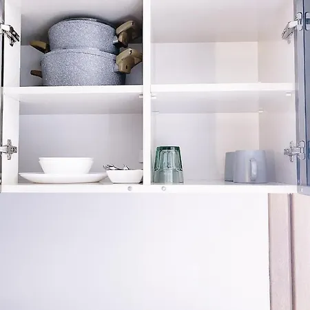 Apartment First Apart *