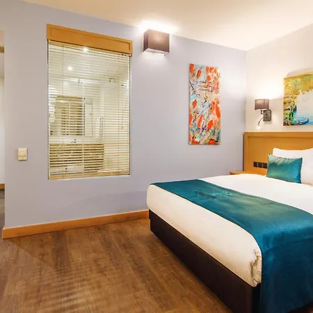 Hotel Urban Bomonti
