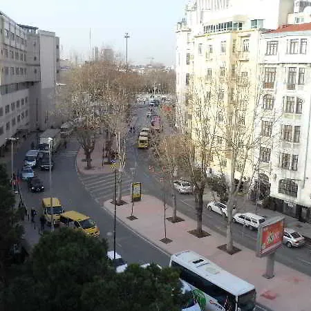 Star Taksim 3*