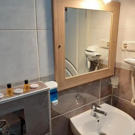 Aparthotel Burak *