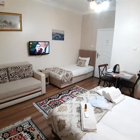Burak Aparthotel *