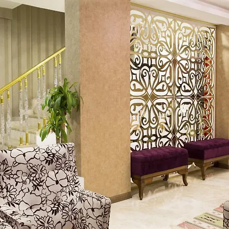 Golden Rain Old Hotell