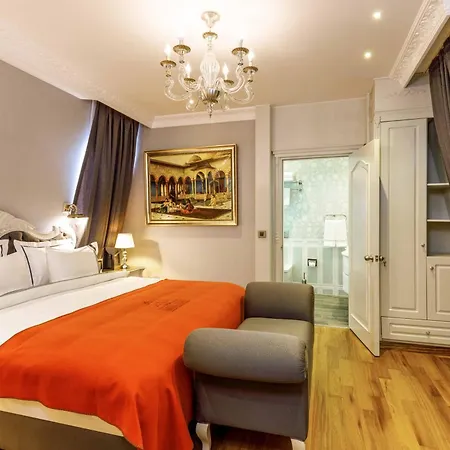 Amiral Palace Hotel&spa Hotel 4*
