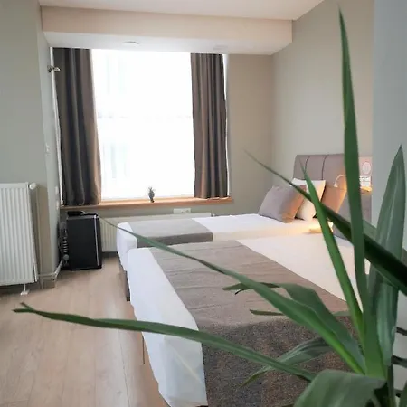 Hotel Grand Park Center 3*