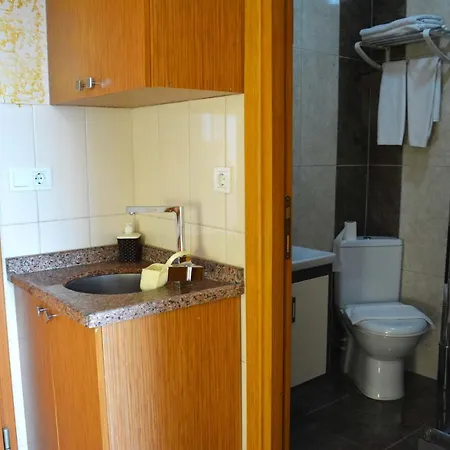 Camelot Apartment *