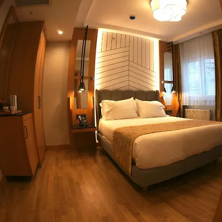 Hotel Maywood