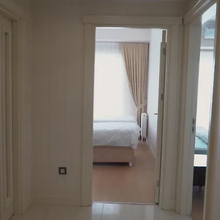Venezia Mega * İstanbul