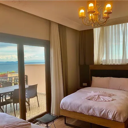 Hotel Grand Balyan & Restaurant