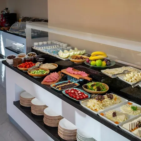 Tan - Special Category 4* Istanbul