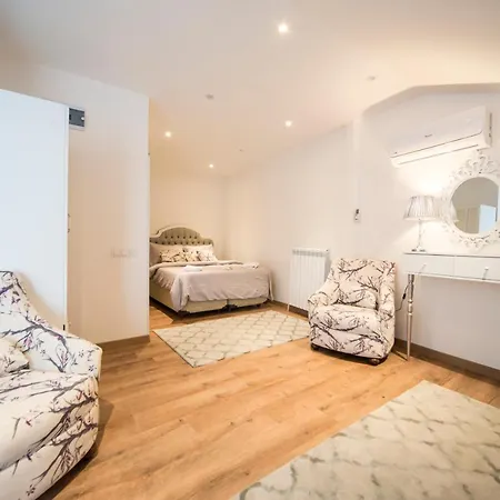 Saygin Apartment