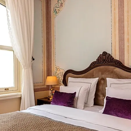 Meroddi Barnathan Hotel *