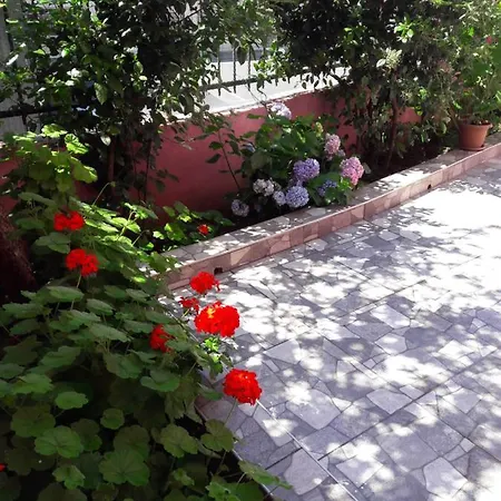 Aparthotel Golden Life