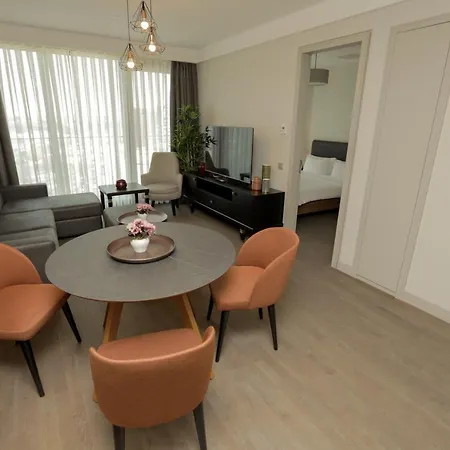 公寓 Retro 9 Homes & Suites *